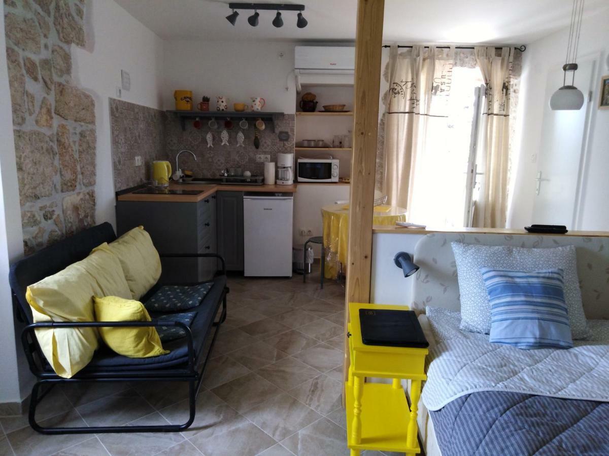 Studio Apartmani Sverko Punat Zewnętrze zdjęcie