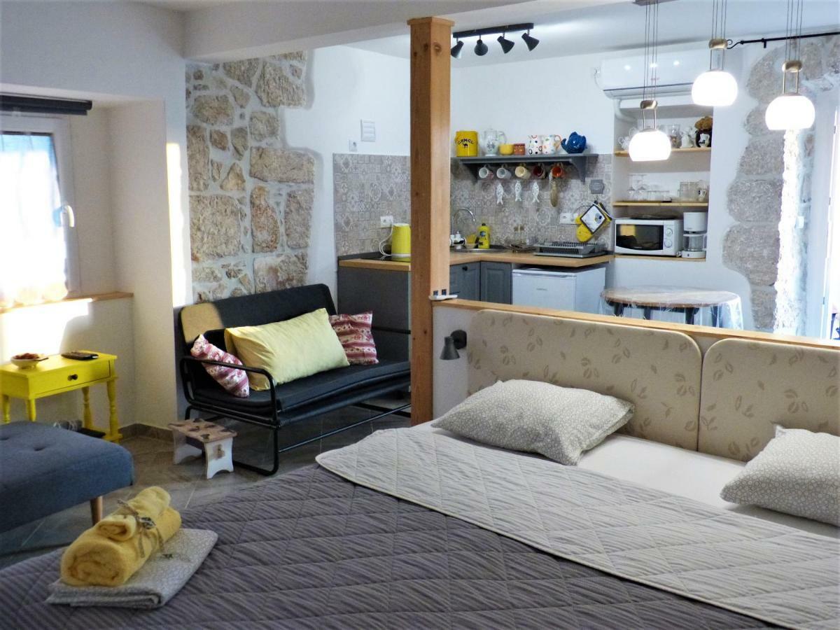 Studio Apartmani Sverko Punat Zewnętrze zdjęcie