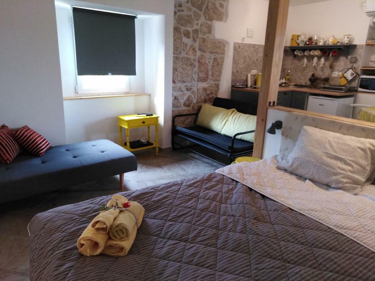 Studio Apartmani Sverko Punat Zewnętrze zdjęcie